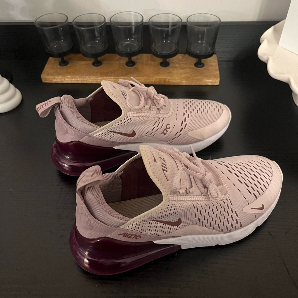 Purple Nike air max 270